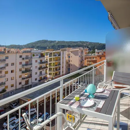 Clio Holiday home *