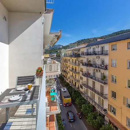 Clio Prázdninový dům *